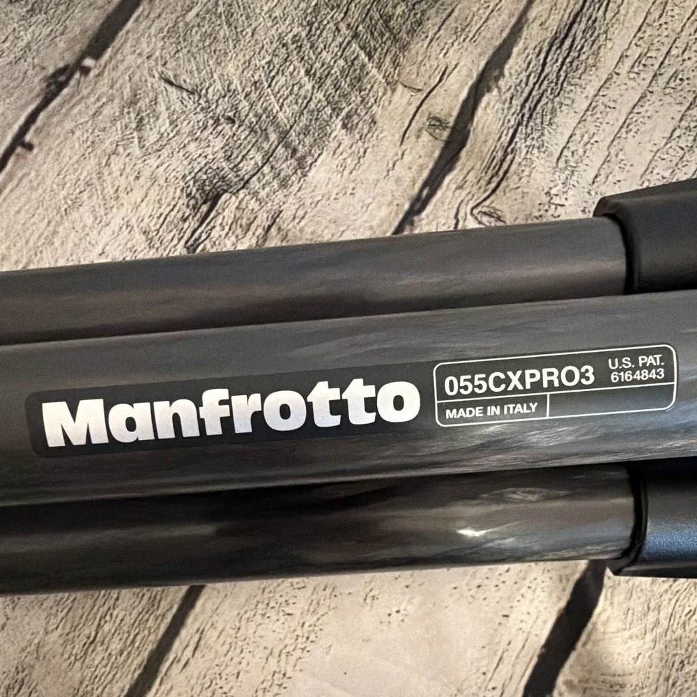 Manfrotto Carbon Fiber Tripod (055CXPRO3) (MH055M0-Q5) Mag Ball Monopod (680B)